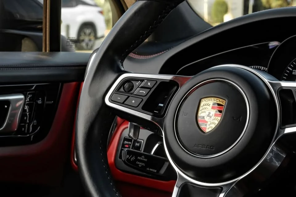 2021 Porsche 9Y0/9Y3 Cayenne - Image 13 of 20