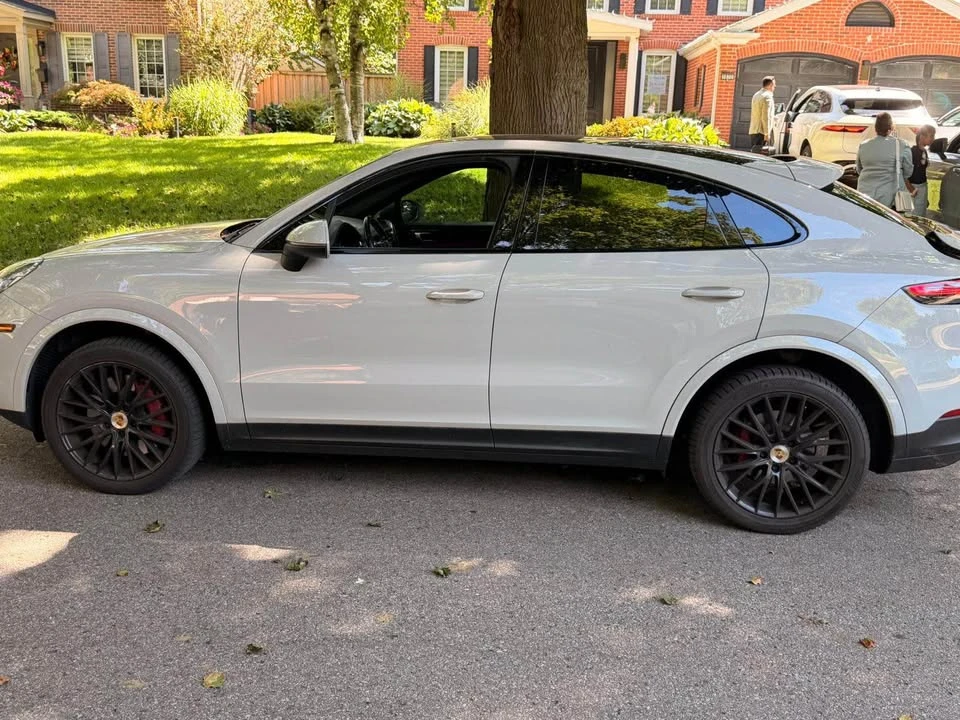 2021 Porsche 9Y0/9Y3 Cayenne - Image 4 of 12