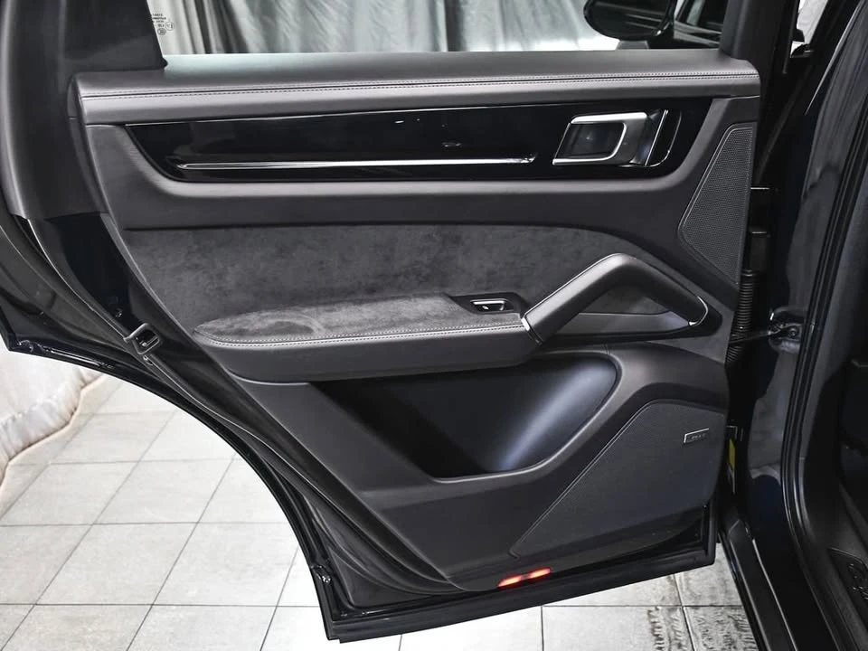 2021 Porsche 9Y0/9Y3 Cayenne - Image 13 of 20