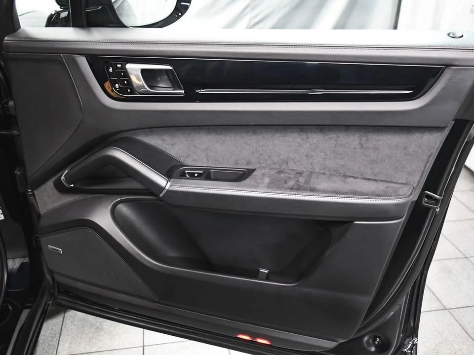 2021 Porsche 9Y0/9Y3 Cayenne - Image 17 of 20