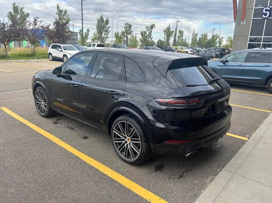 2021 Porsche 9Y0/9Y3 Cayenne - Image 3 of 5
