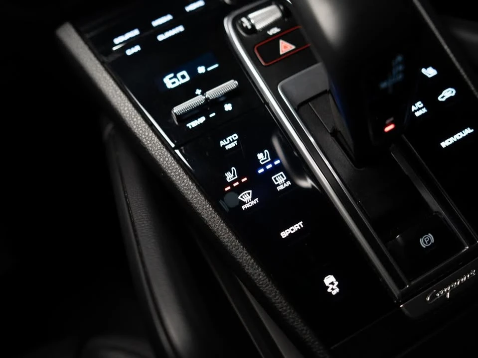 2021 Porsche 9Y0/9Y3 Cayenne - Image 17 of 20