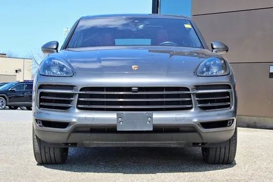 2021 Porsche Cayenne Premium Plus Package