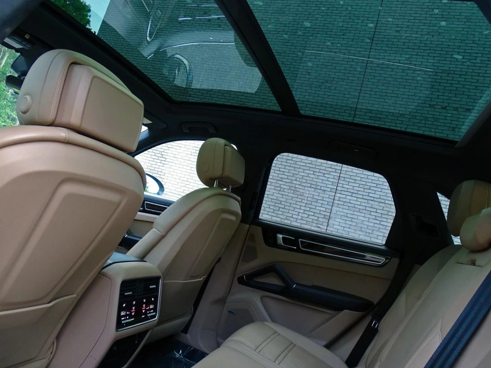 2021 Porsche 9Y0/9Y3 Cayenne S - Image 30 of 31