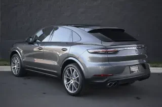 2021 Porsche 9Y0/9Y3 Cayenne S - Image 3 of 4
