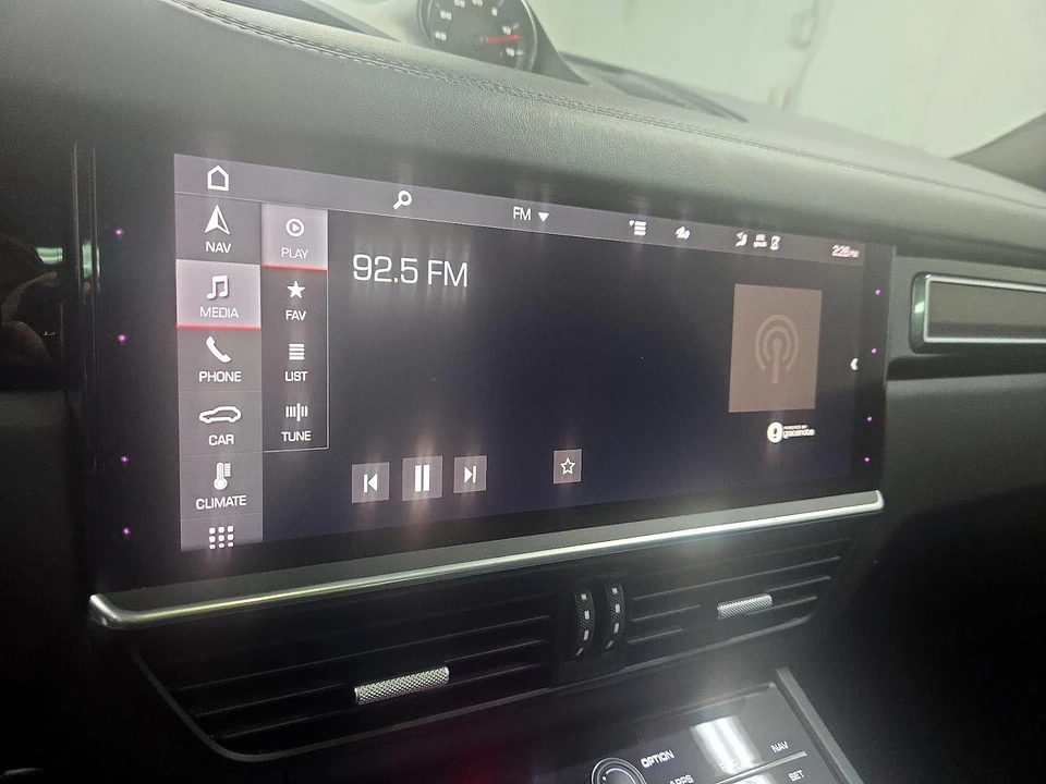 2021 Porsche 9Y0/9Y3 Cayenne Coupe - Image 17 of 28
