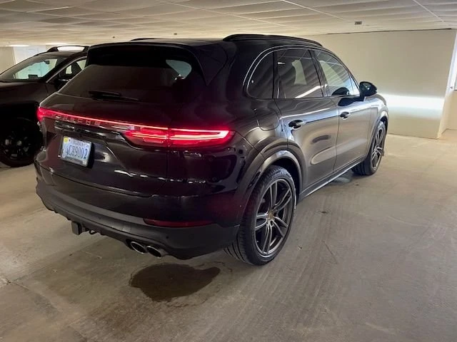 2021 Porsche 9Y0/9Y3 Cayenne S - Image 2 of 16