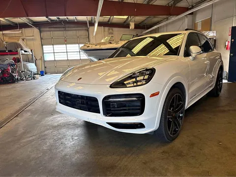 2021 Porsche Cayenne S Sport Utility 4D