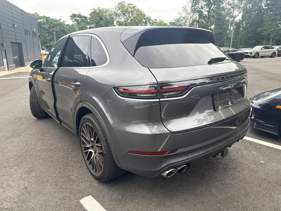 2021 Porsche 9Y0/9Y3 Cayenne S - Image 3 of 5