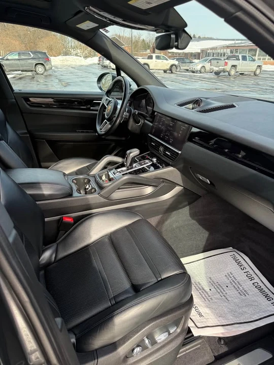 2021 Porsche 9Y0/9Y3 Cayenne - Image 16 of 20