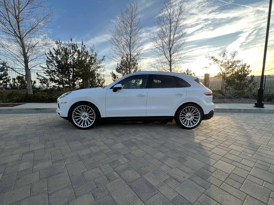 2021 Porsche 9Y0/9Y3 Cayenne - Image 6 of 19