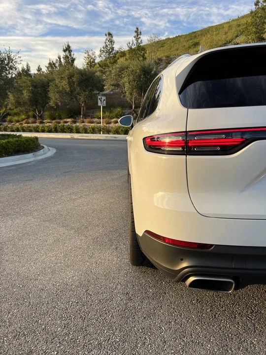 2021 Porsche 9Y0/9Y3 Cayenne - Image 3 of 19