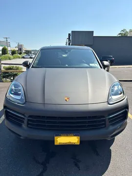 2021 Porsche Cayenne Sport Utility 4D