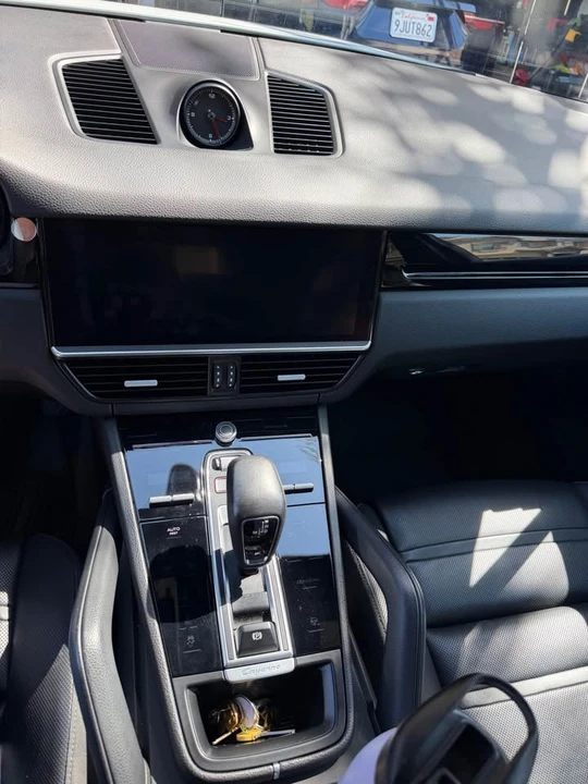 2021 Porsche 9Y0/9Y3 Cayenne - Image 3 of 10