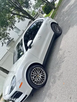 2021 Porsche Cayenne Sport Utility 4D