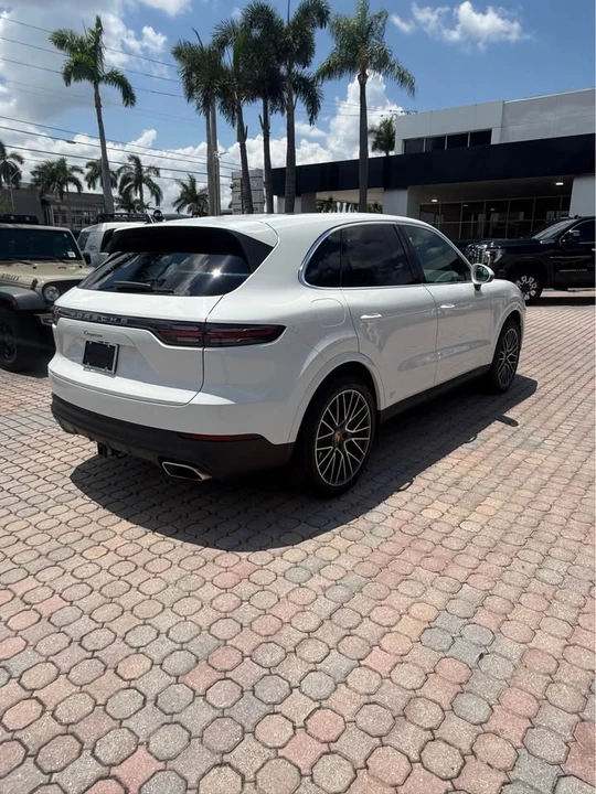2021 Porsche 9Y0/9Y3 Cayenne - Image 6 of 10