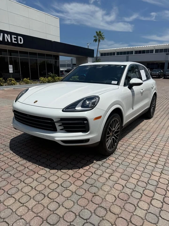 2021 Porsche 9Y0/9Y3 Cayenne - Image 2 of 10