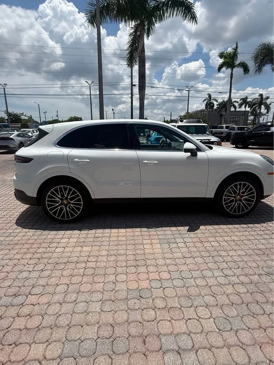 2021 Porsche 9Y0/9Y3 Cayenne - Image 7 of 10