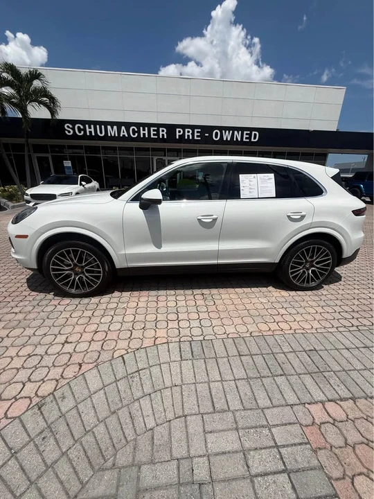 2021 Porsche 9Y0/9Y3 Cayenne - Image 3 of 10