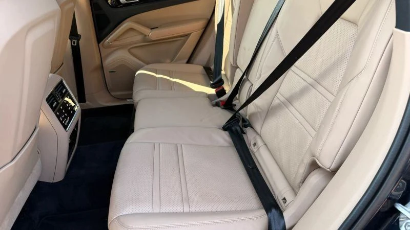 2021 Porsche 9Y0/9Y3 Cayenne - Image 16 of 20