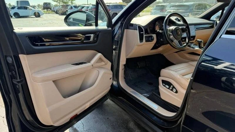 2021 Porsche 9Y0/9Y3 Cayenne - Image 17 of 20