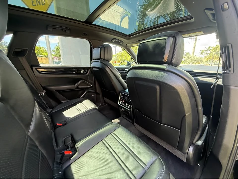 2021 Porsche 9Y0/9Y3 Cayenne - Image 12 of 13