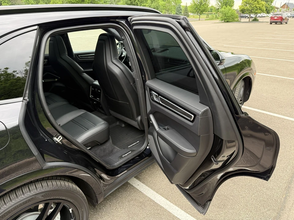 2021 Porsche 9Y0/9Y3 Cayenne Turbo - Image 21 of 31