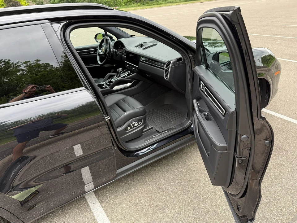 2021 Porsche 9Y0/9Y3 Cayenne Turbo - Image 23 of 31
