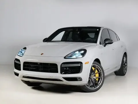2021 Porsche Cayenne Turbo S E-Hybrid Coupe