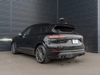 2021 Porsche 9Y0/9Y3 Cayenne - Image 3 of 4