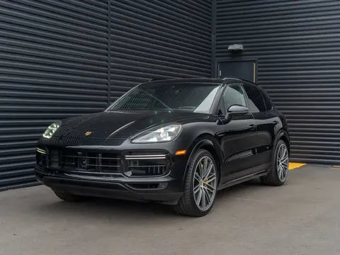 2021 Porsche Cayenne Turbo S E-Hybrid