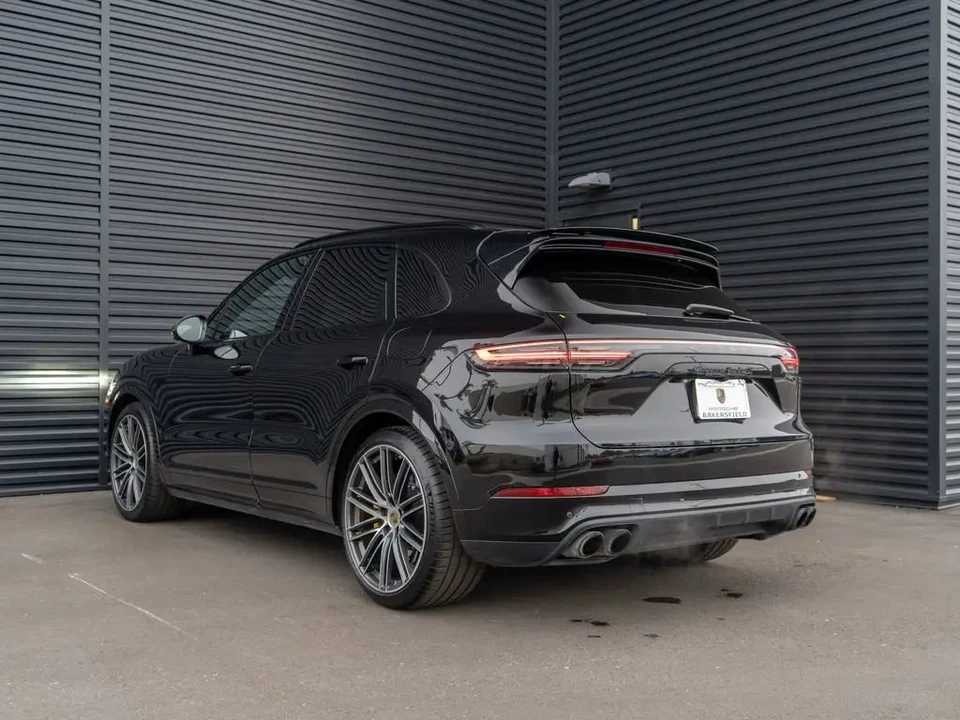 2021 Porsche 9Y0/9Y3 Cayenne - Image 3 of 6