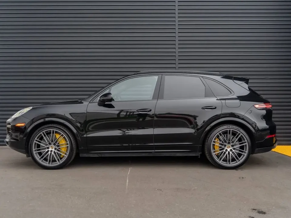 2021 Porsche 9Y0/9Y3 Cayenne - Image 2 of 6