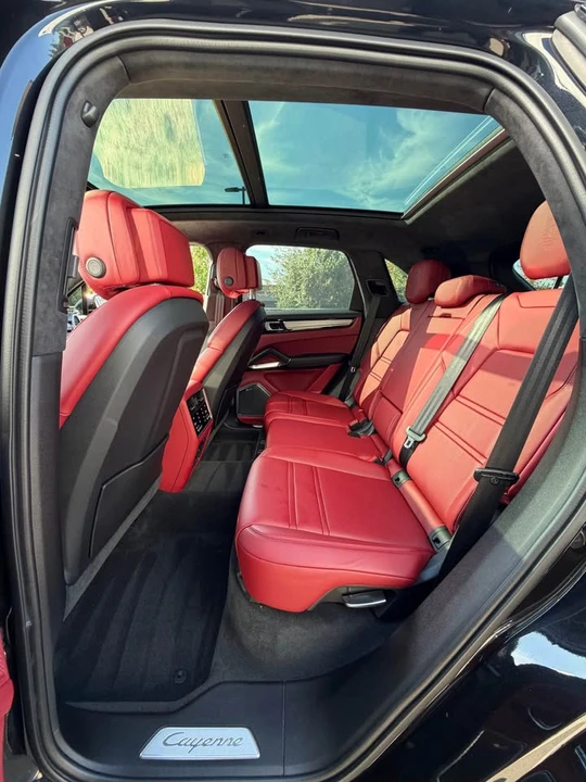 2021 Porsche 9Y0/9Y3 Cayenne - Image 10 of 11