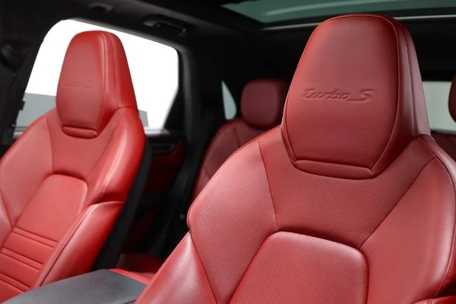 2021 Porsche Cayenne - Image 19 of 31