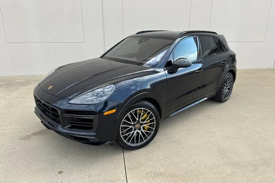 2021 Porsche Cayenne Turbo S E-Hybrid
