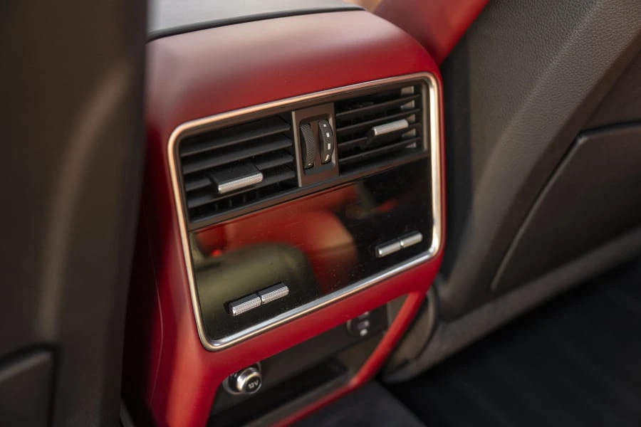 2021 Porsche 9Y0/9Y3 Cayenne Turbo - Image 29 of 31