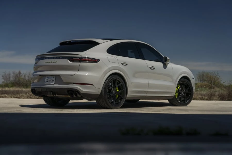 2021 Porsche 9Y0/9Y3 Cayenne Turbo - Image 3 of 31