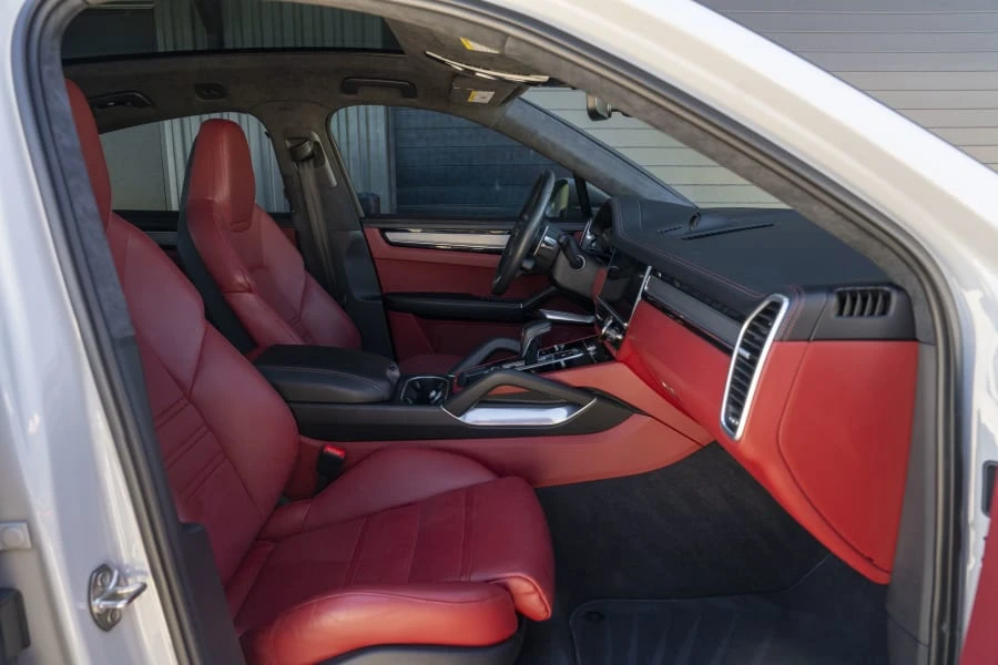 2021 Porsche 9Y0/9Y3 Cayenne Turbo - Image 19 of 31