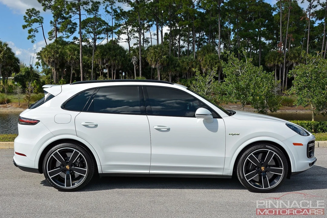 2021 Porsche Cayenne - Image 9 of 31