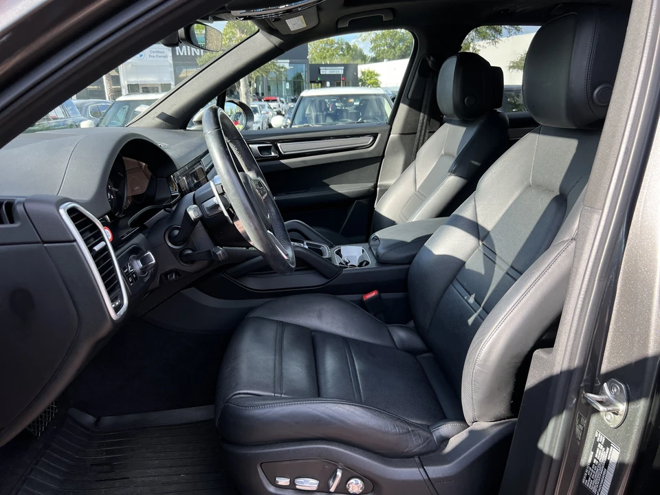 2021 Porsche 9Y0/9Y3 Cayenne - Image 16 of 31
