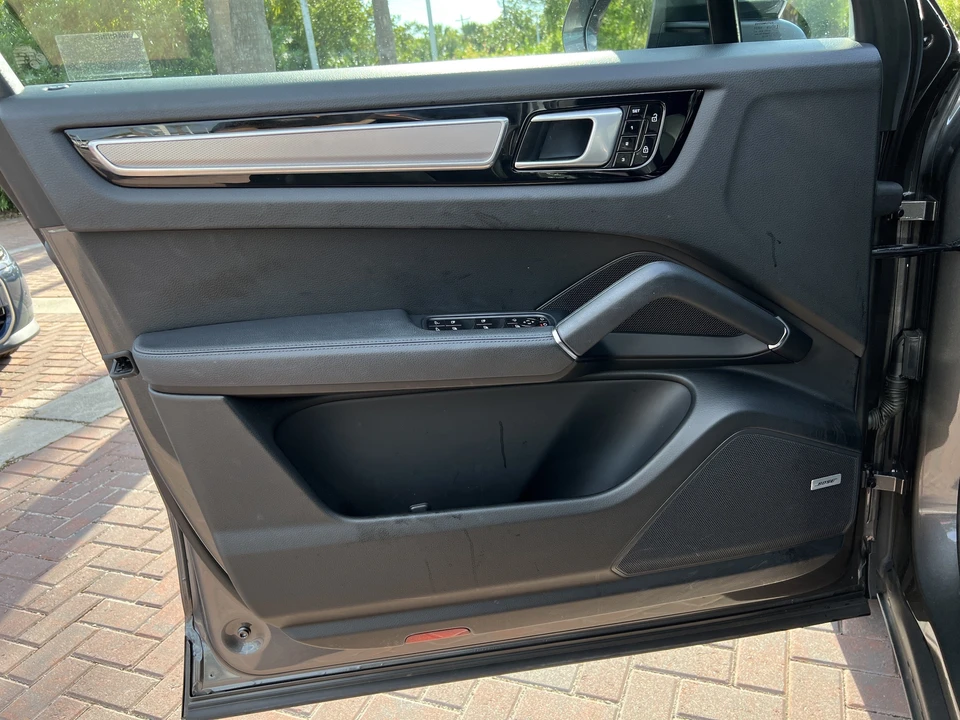 2021 Porsche 9Y0/9Y3 Cayenne - Image 14 of 31