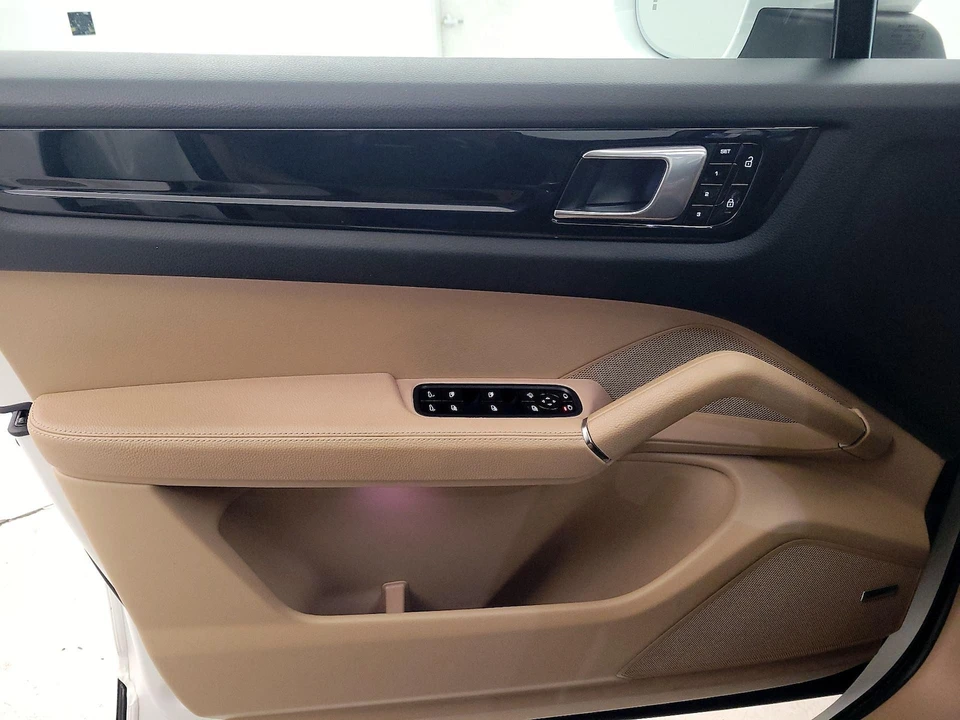 2021 Porsche 9Y0/9Y3 Cayenne - Image 13 of 28