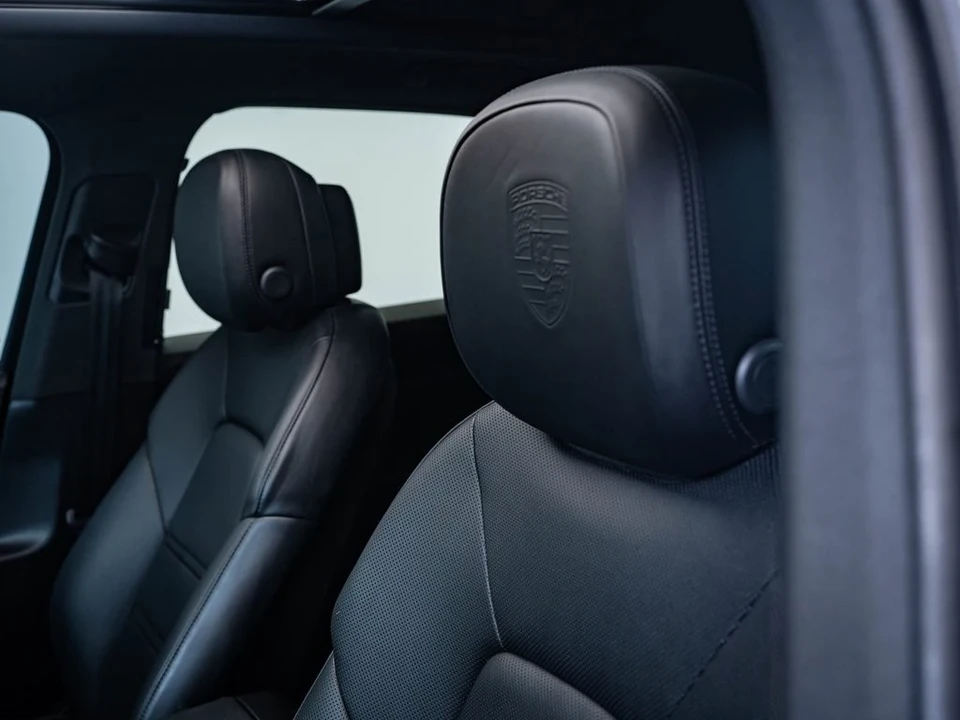 2021 Porsche 9Y0/9Y3 Cayenne - Image 18 of 21