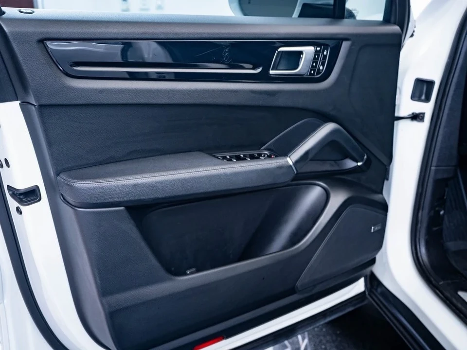 2021 Porsche 9Y0/9Y3 Cayenne - Image 17 of 21
