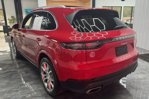 2021 Porsche 9Y0/9Y3 Cayenne - Image 2 of 7