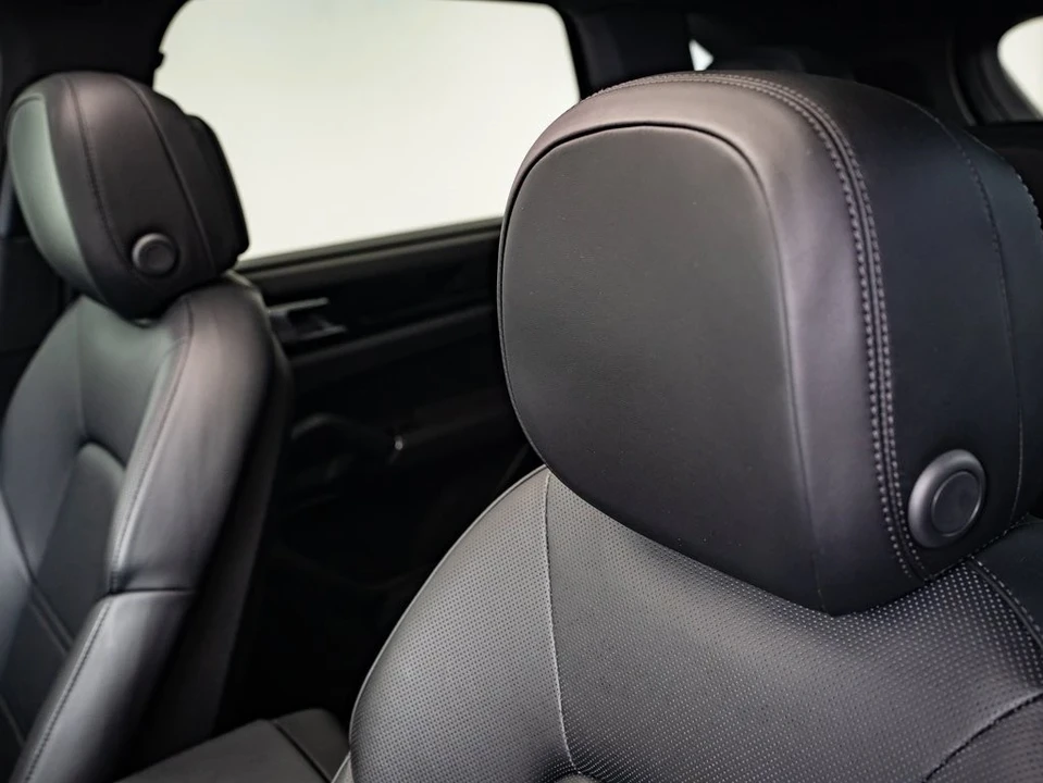 2021 Porsche 9Y0/9Y3 Cayenne - Image 21 of 21
