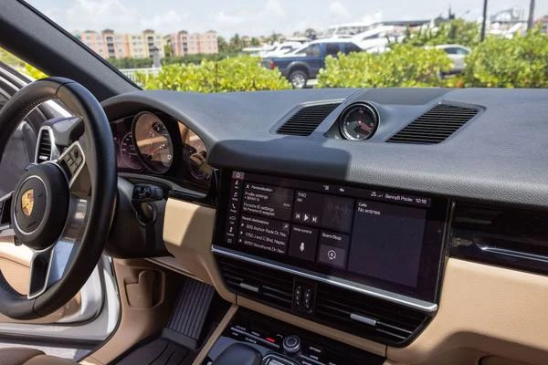2021 Porsche 9Y0/9Y3 Cayenne - Image 20 of 21