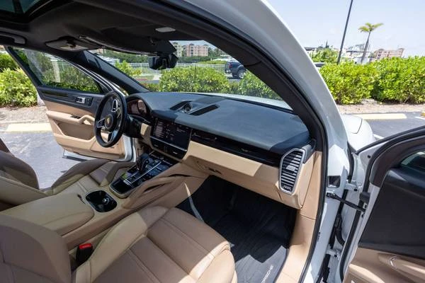 2021 Porsche 9Y0/9Y3 Cayenne - Image 19 of 21