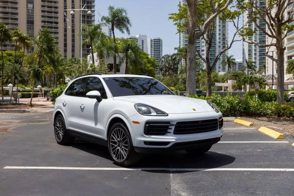 2021 Porsche 9Y0/9Y3 Cayenne - Image 4 of 21